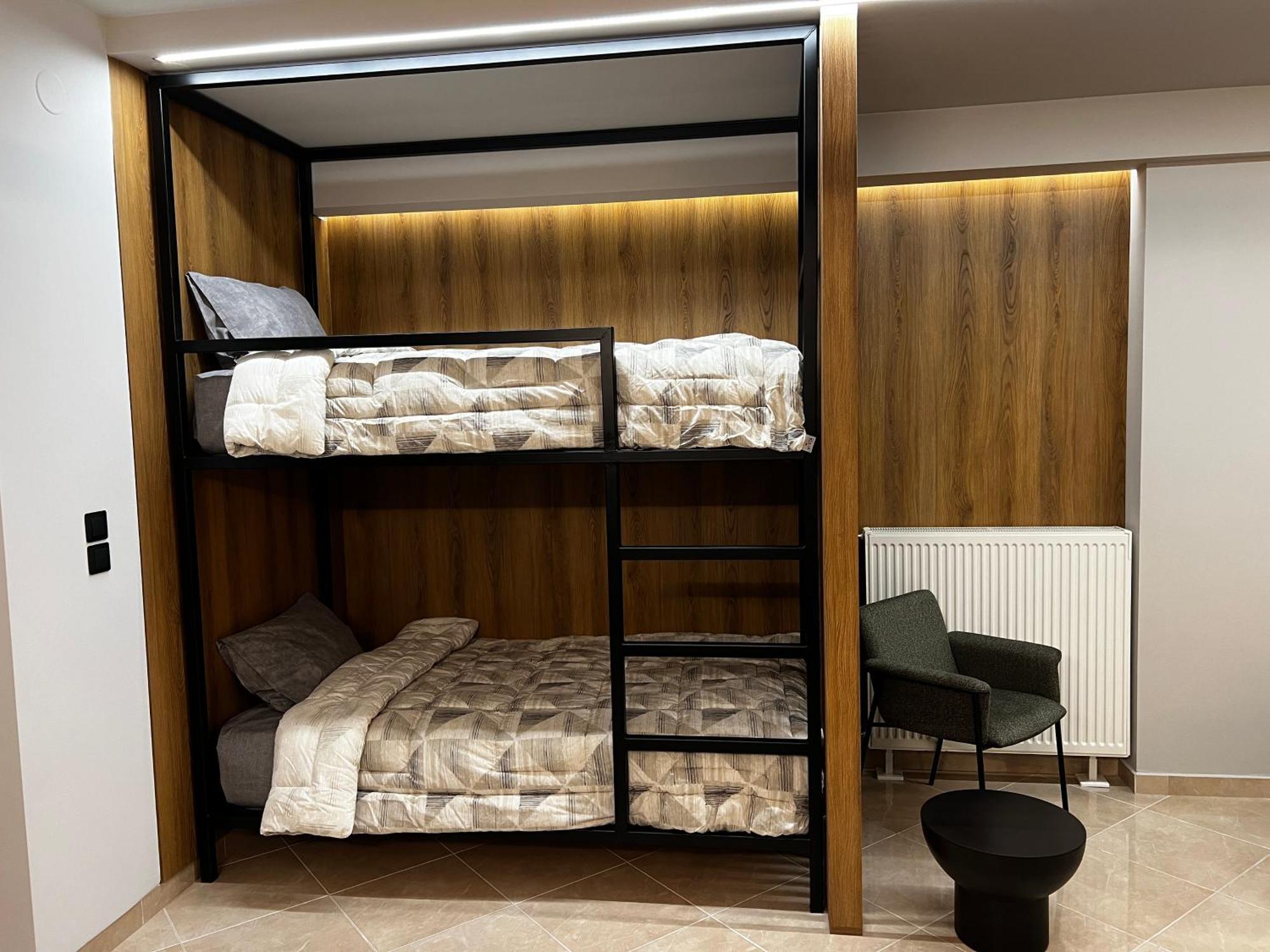 Suite Rooms -Fine Living Vevi ภายนอก รูปภาพ
