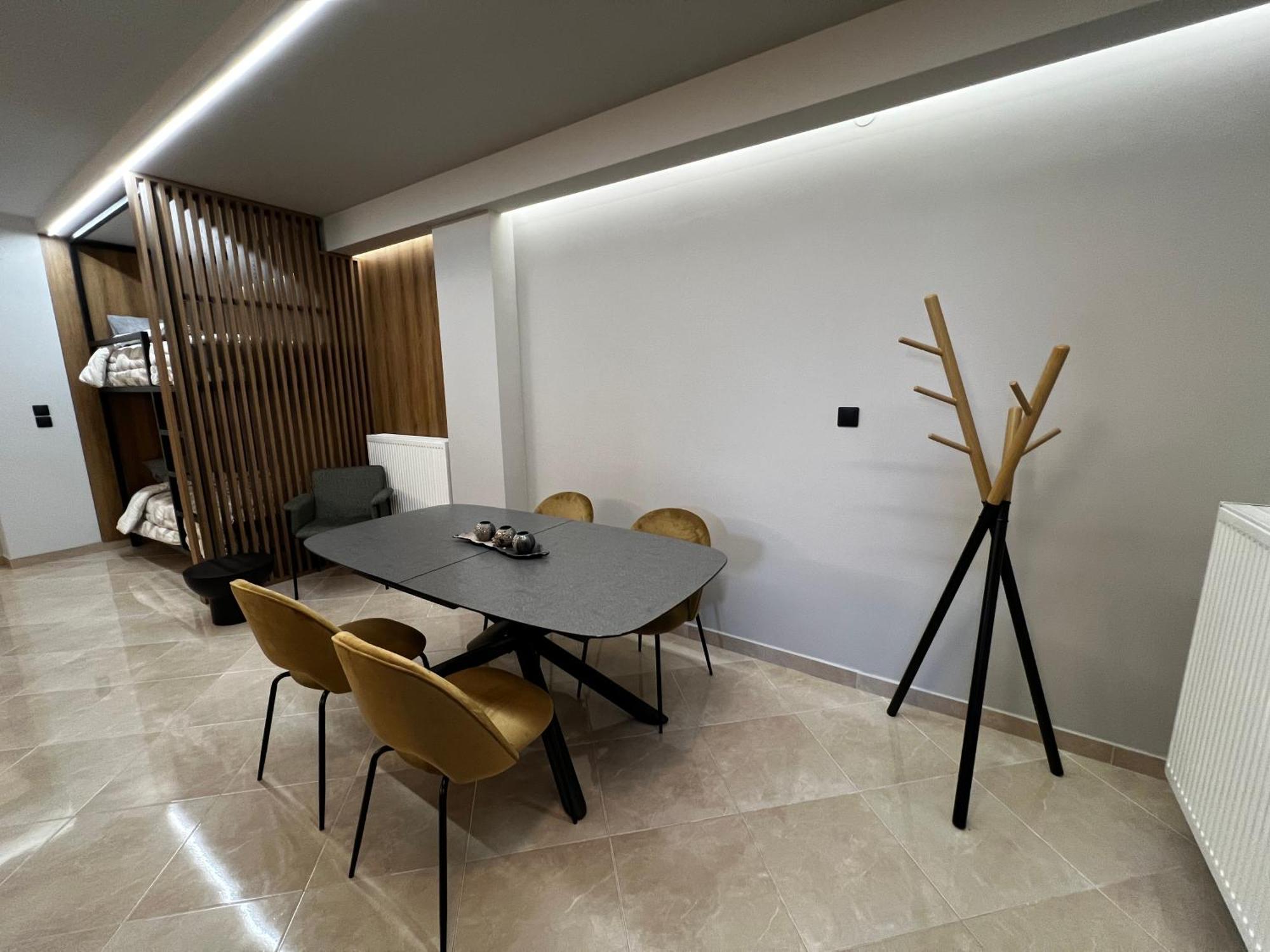 Suite Rooms -Fine Living Vevi ภายนอก รูปภาพ